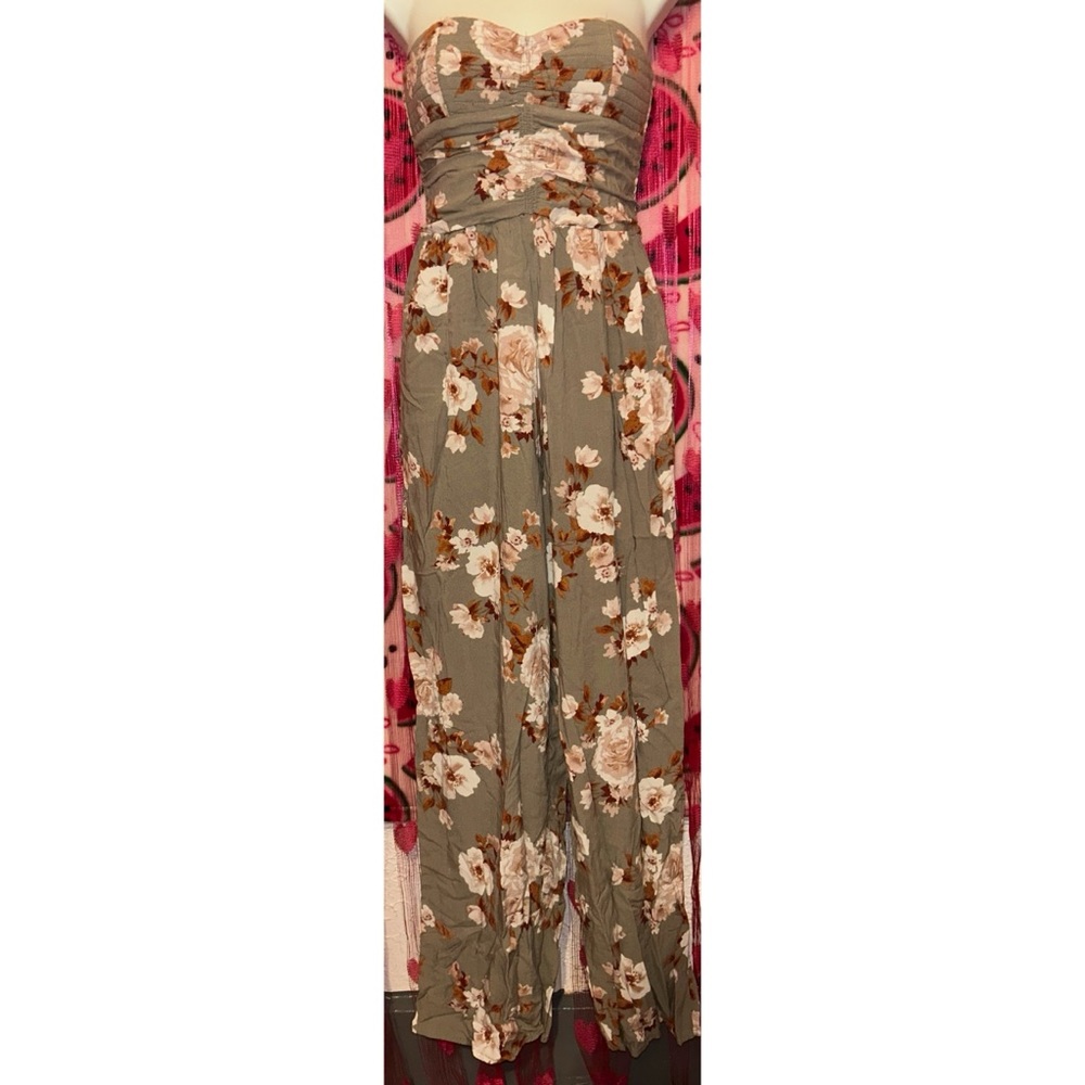 🤎 Wide-Leg Sleeveless Floral Jumpsuit